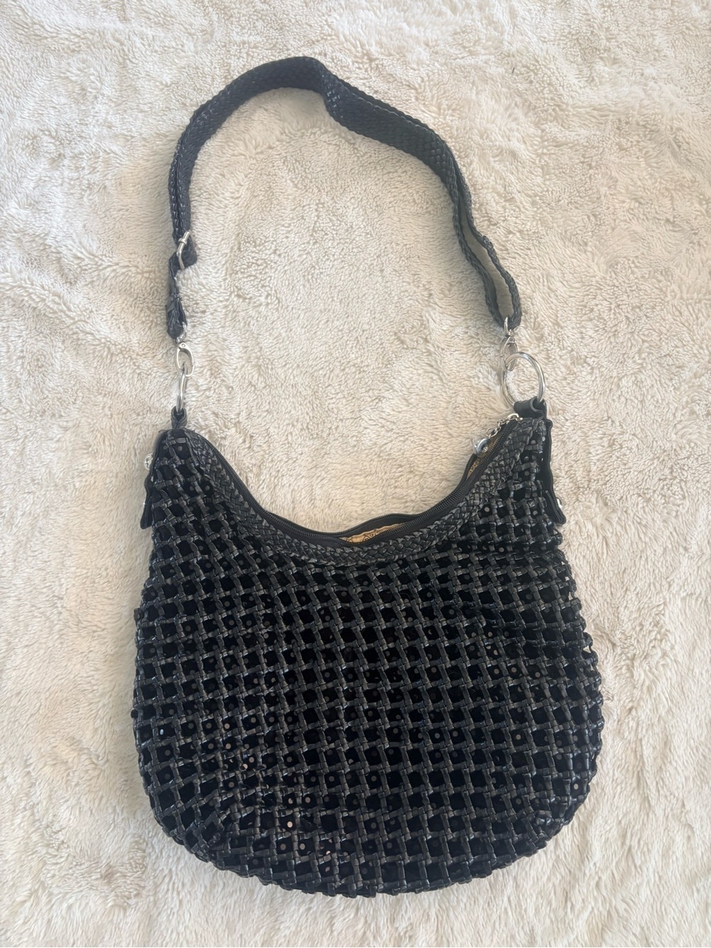 Black Lattice‑Texture Shoulder Bag Trendy Statement Purse | Glossy Y2K | Modern - Picture 2 of 13